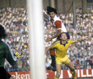 Ruud Gullit in action